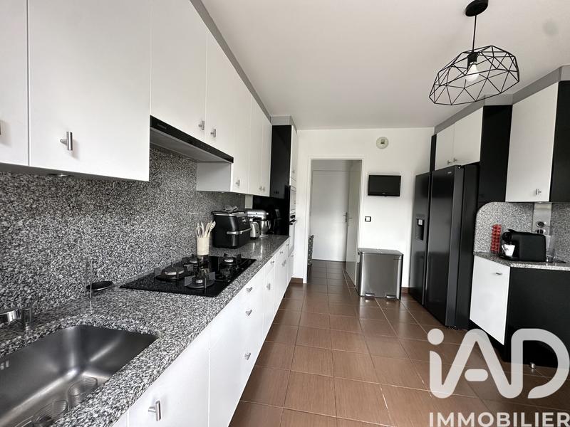 Maison - 152 m² - 5 pièces
