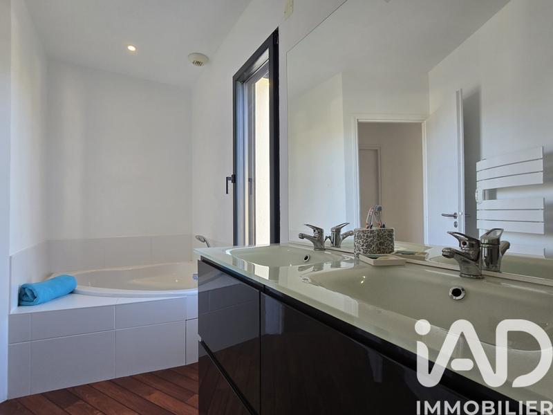 Maison - 164 m² - 6 pièces