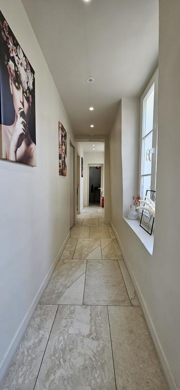 Fonds de commerce - Magasins - 120 m²