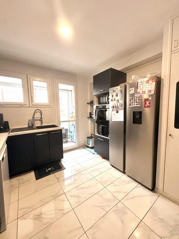 Appartement - 75 m² - 4 pièces