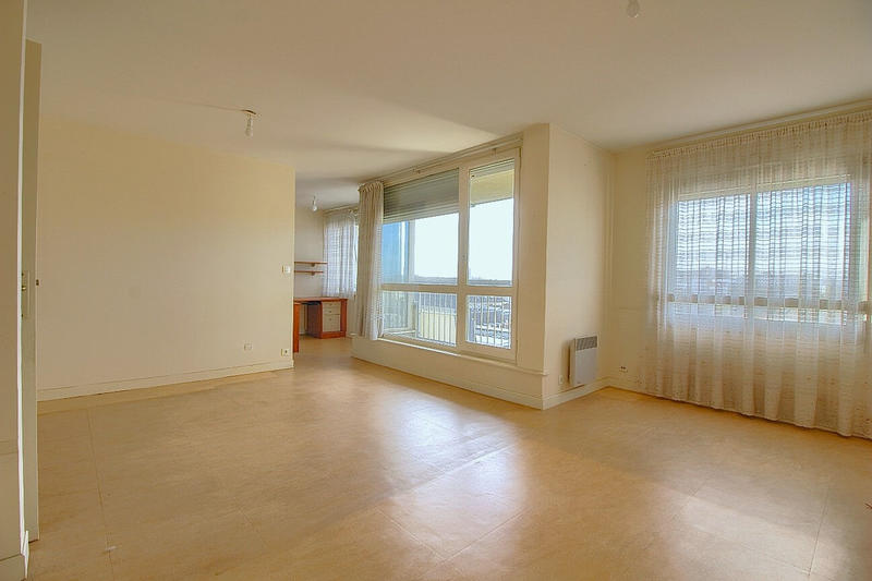 Appartement - 81 m² - 3 pièces