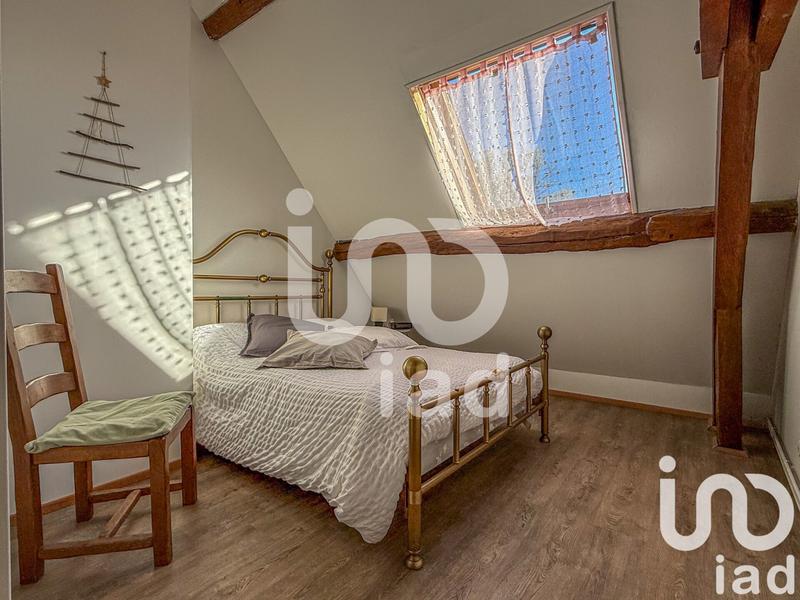 Maison - 221 m² - 7 pièces