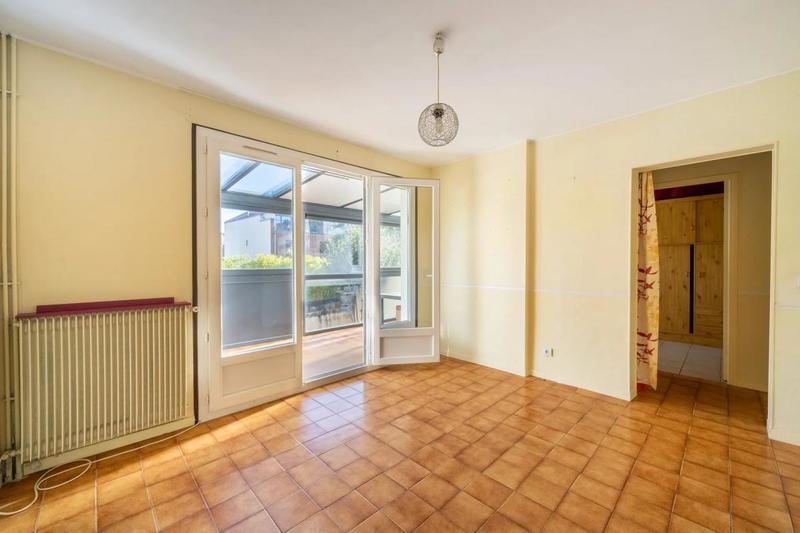 Maison - 161 m² - 10 pièces