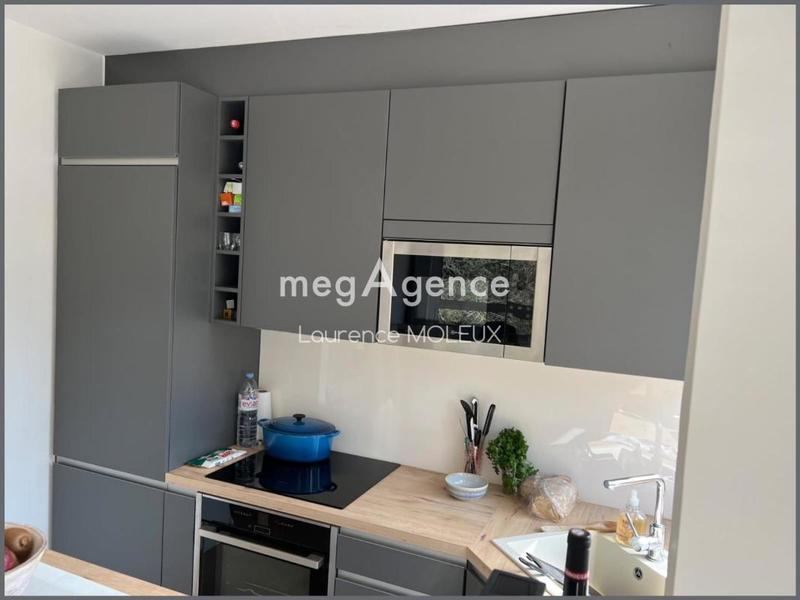 Appartement - 60 m² - 3 pièces