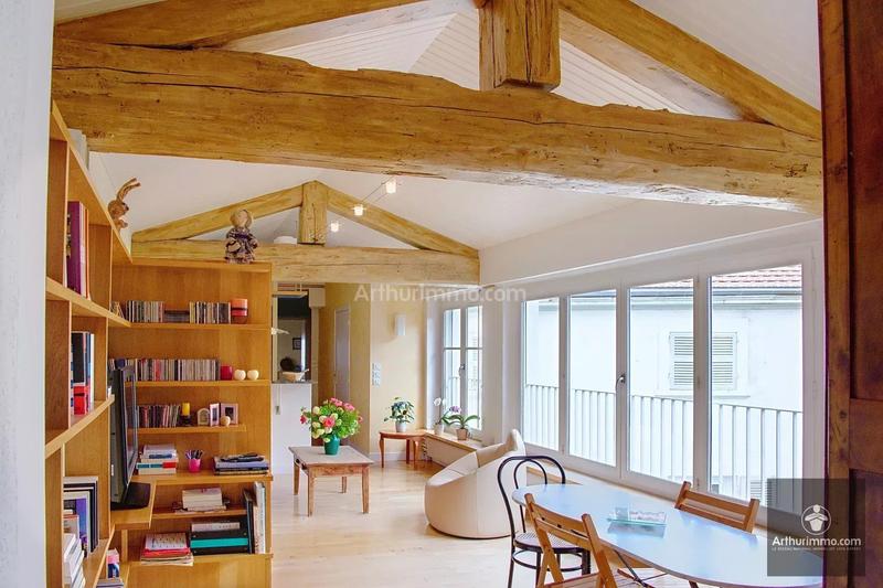 Appartement - 91 m² - 3 pièces