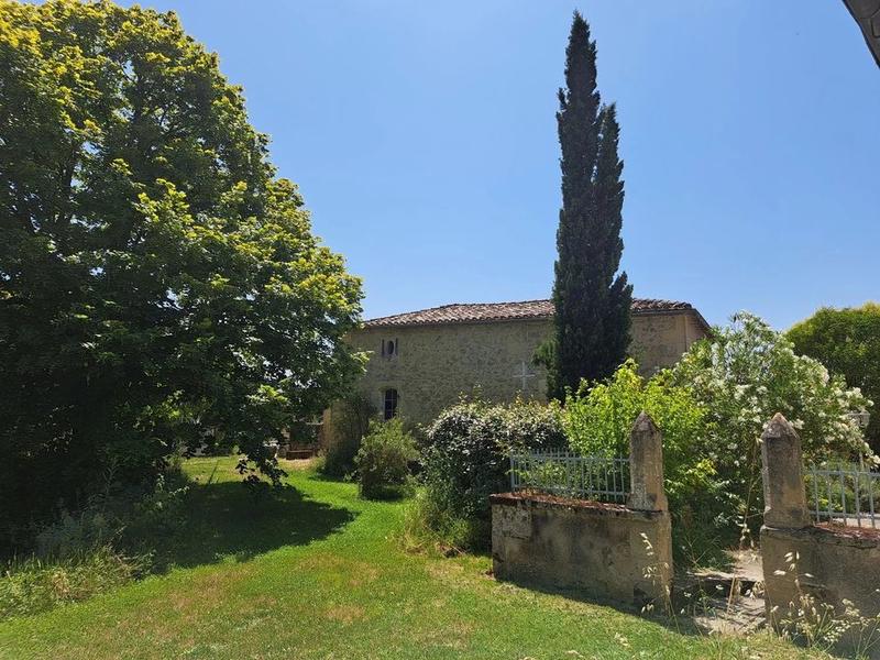 Corps de ferme - 233 m² - 5 pièces