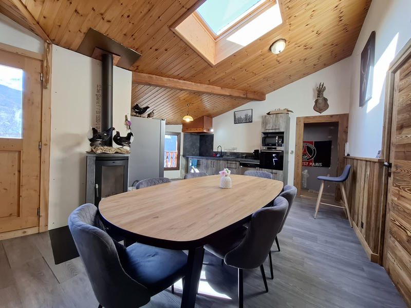 Appartement - 105 m² - 4 pièces