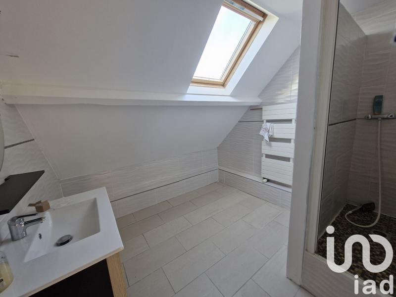 Maison - 149 m² - 8 pièces