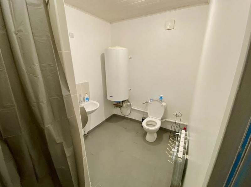 Local d'activités - 375 m²