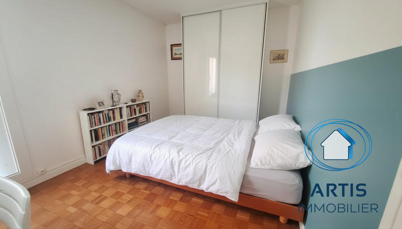 Appartement - 75 m² - 3 pièces