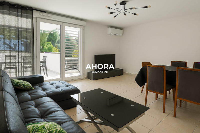 Appartement - 90 m² - 4 pièces