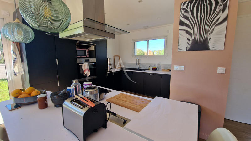 Maison - 79 m² - 3 pièces