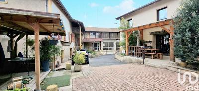 Maison - 350 m² - 11 pièces