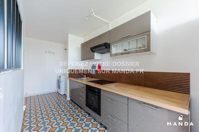 Chambre - 11 m² - 3 pièces