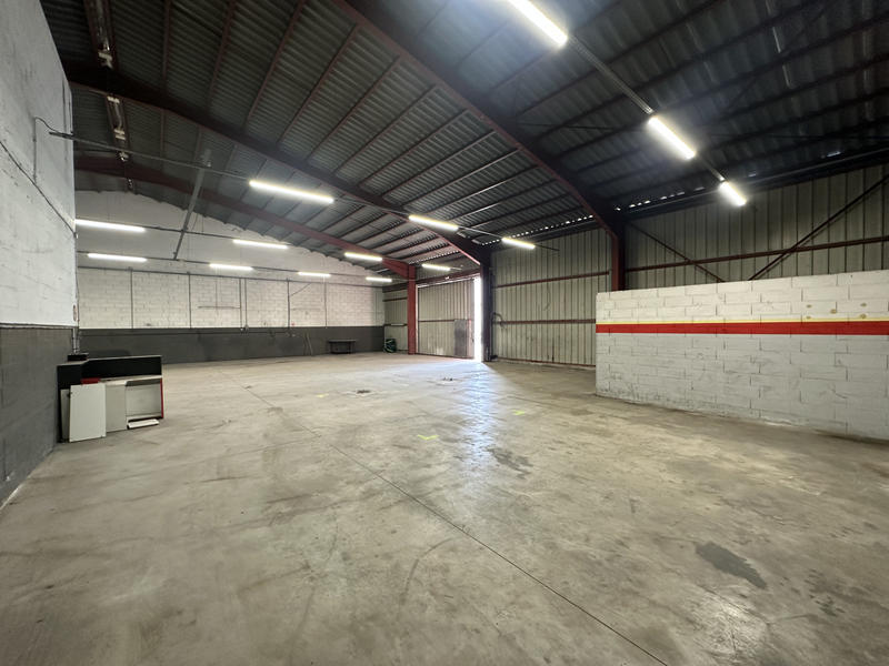 Local commercial - 800 m²