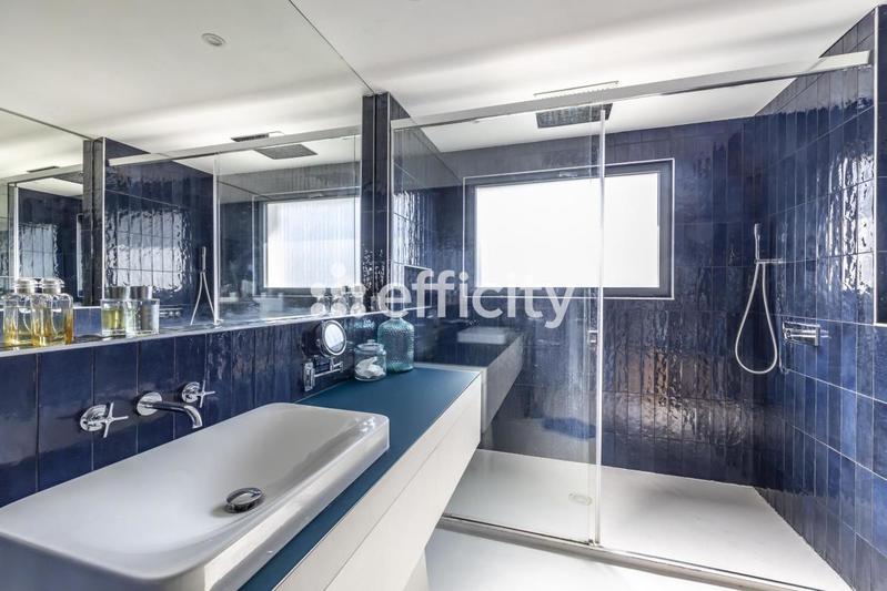 Pavillon - 120 m² - 6 pièces