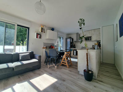 Appartement - 76 m² - 4 pièces
