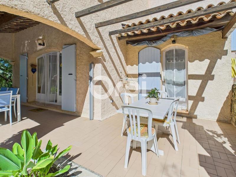 Maison - 199 m² - 5 pièces