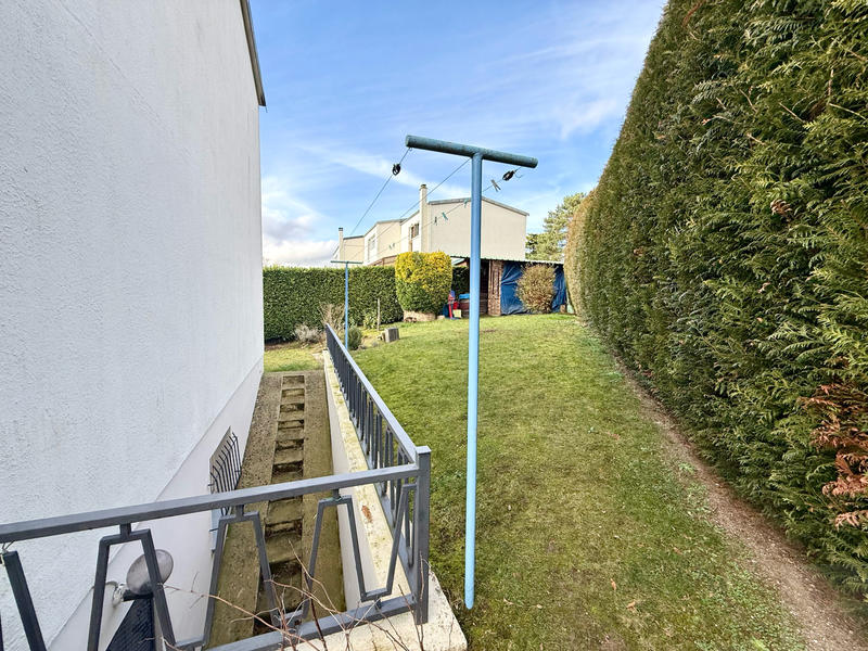 Maison - 92 m² - 4 pièces