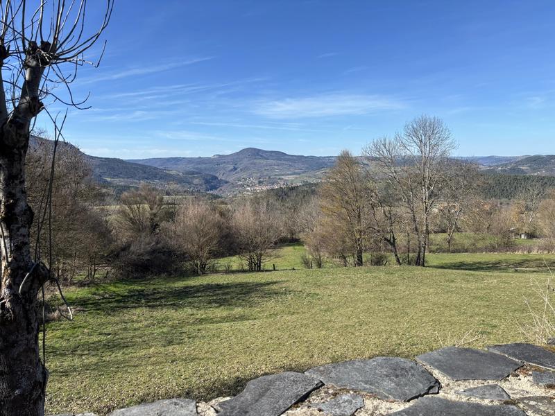 Maison - 270 m² - 7 pièces