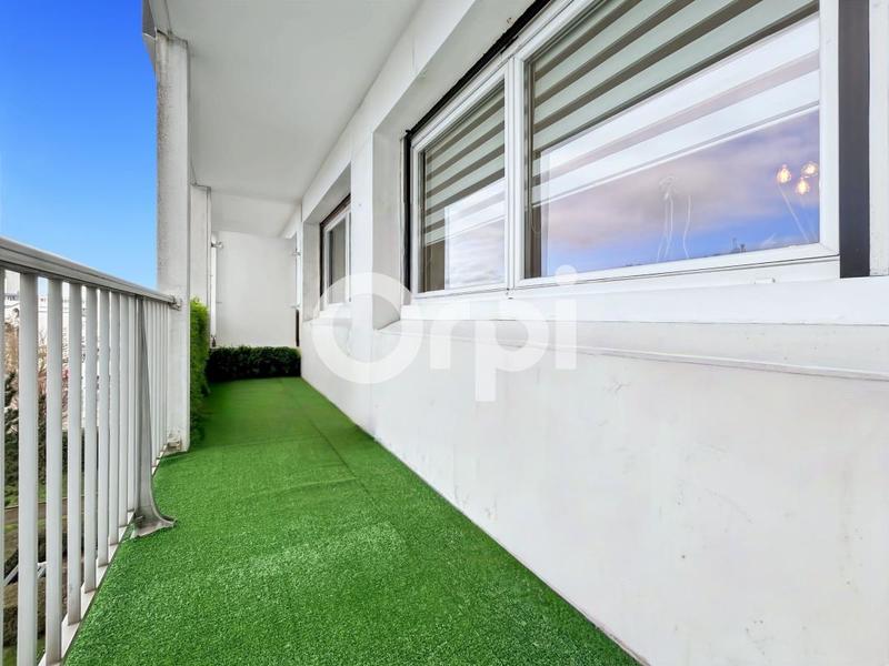 Appartement - 92 m² - 4 pièces