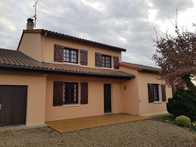 Maison - 199 m² - 8 pièces