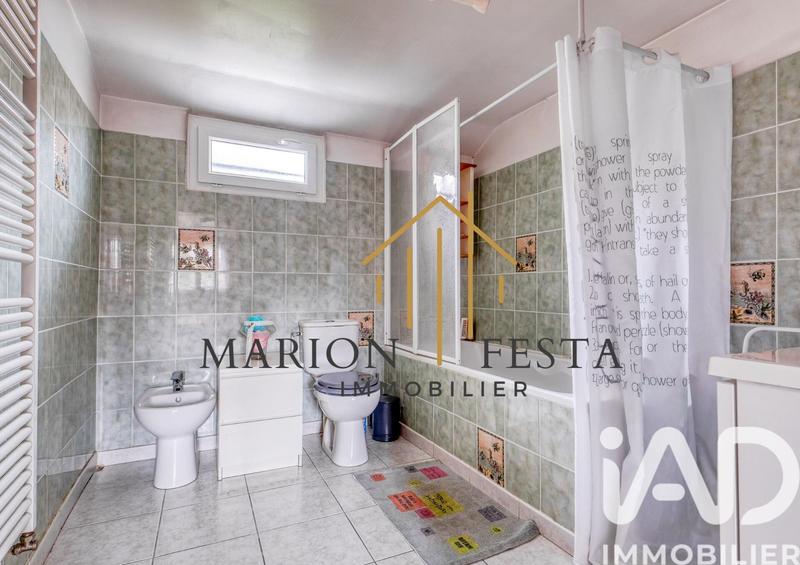 Maison - 111 m² - 5 pièces