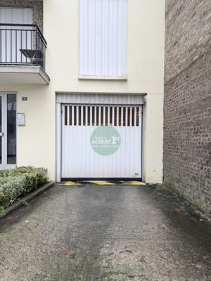 Parking / Garage - 12 m²