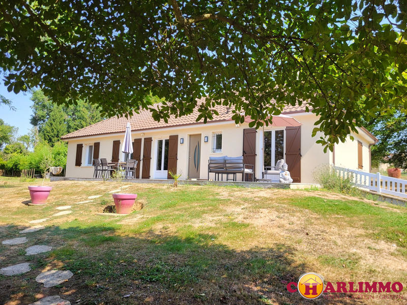 Maison traditionnelle - 117 m² - 5 pièces