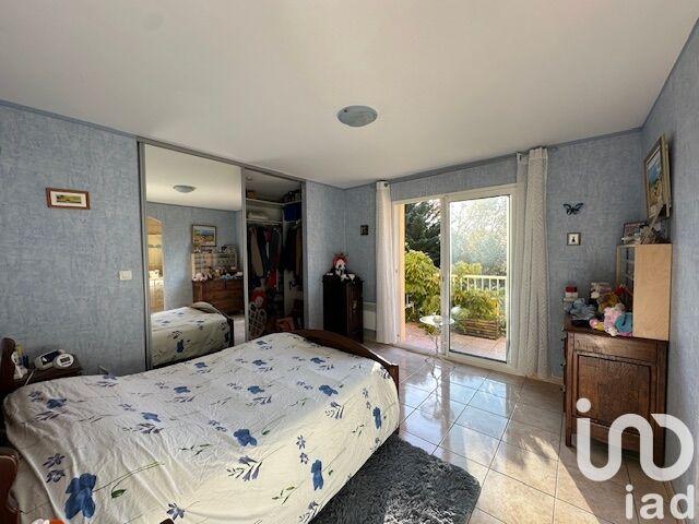 Maison - 137 m² - 5 pièces