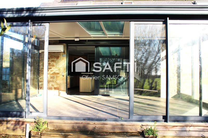 Maison - 200 m² - 8 pièces