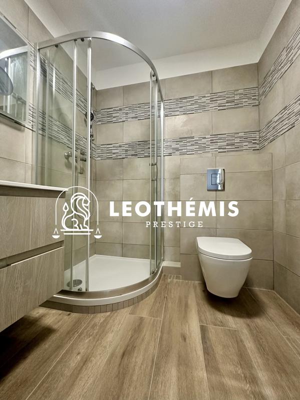 Villa - 397 m² - 9 pièces