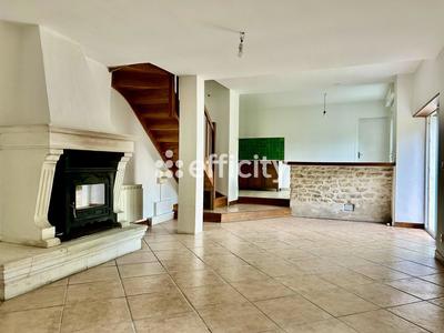 Maison - 88 m² - 3 pièces