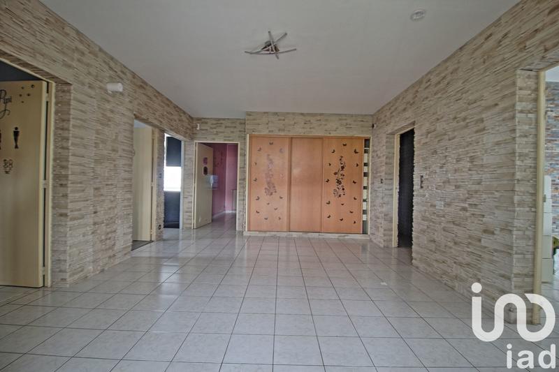 Appartement - 171 m² - 6 pièces