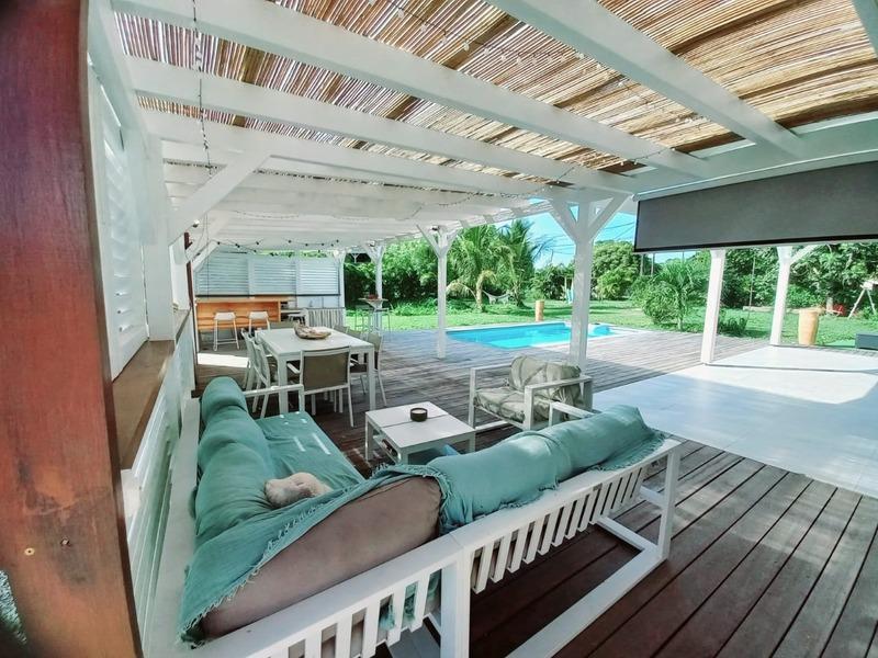 Maison - 107 m² - 4 pièces