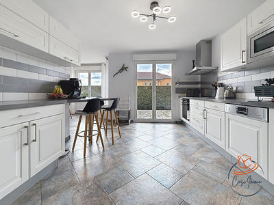 Villa - 168 m² - 6 pièces