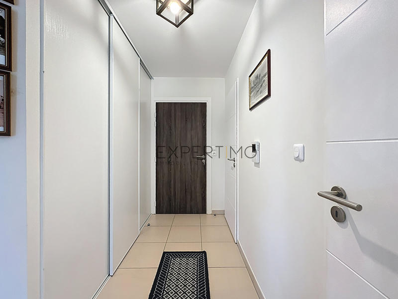 Appartement - 67 m² - 2 pièces