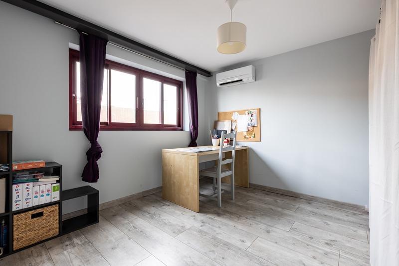 Maison - 301 m² - 11 pièces