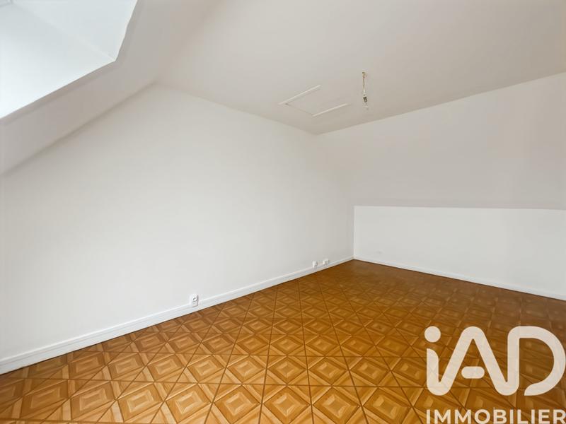 Maison - 107 m² - 6 pièces