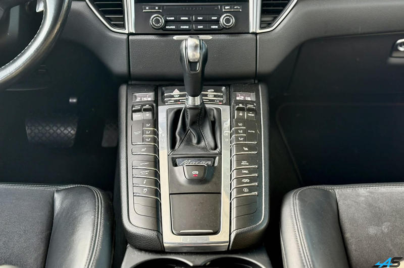 Porsche Macan 3.0 V6 360ch Gts Pdk Webasto Attelage Sieges Elec