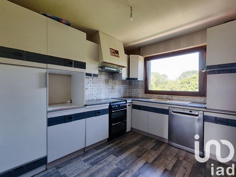 Maison - 177 m² - 9 pièces