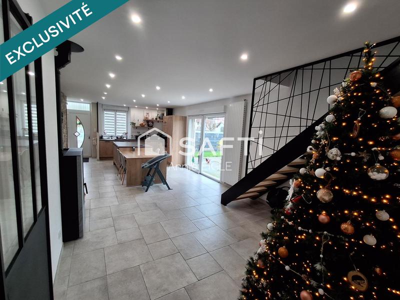 Maison - 203 m² - 6 pièces