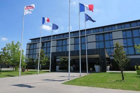 Studio - 49 m² - 1 pièce