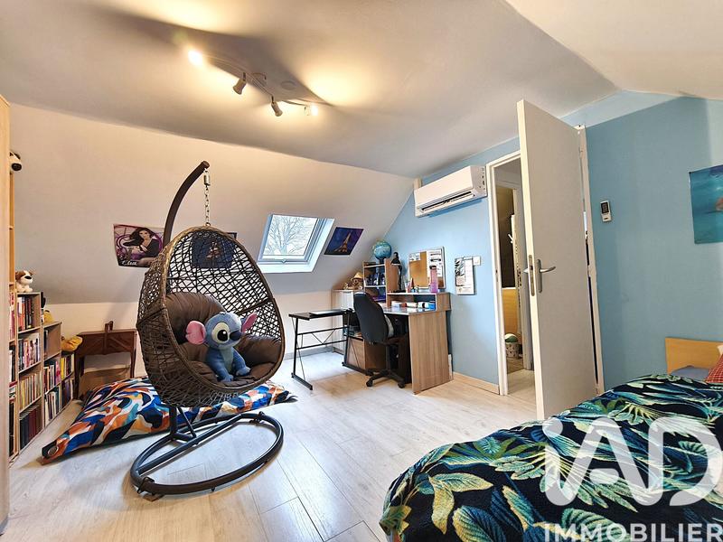 Maison - 177 m² - 8 pièces