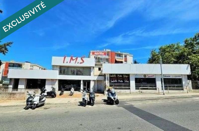 Local commercial - 433 m² - 7 pièces