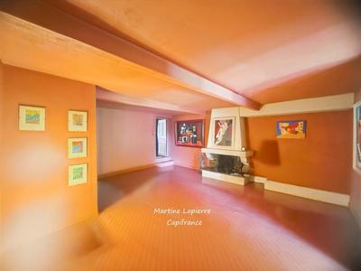 Maison de village - 220 m² - 6 pièces