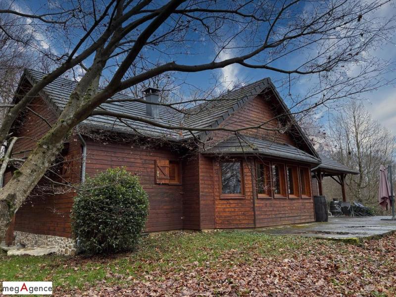 Châlet - 187 m² - 7 pièces