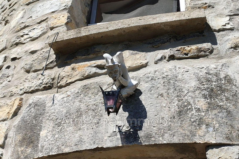 Maison - 110 m² - 3 pièces