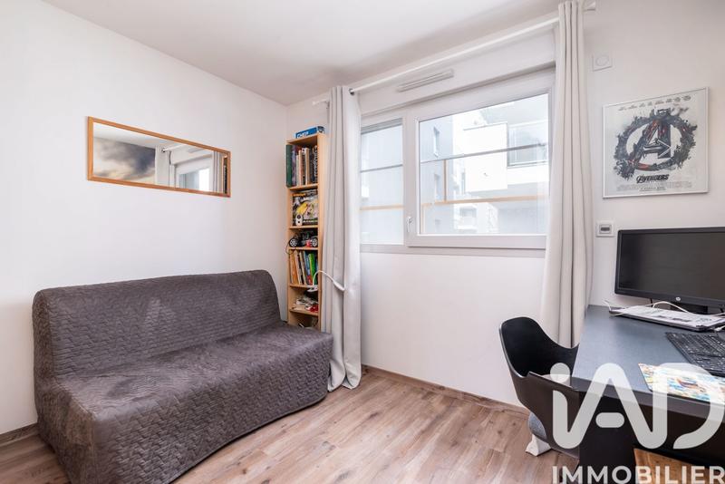Appartement - 100 m² - 5 pièces