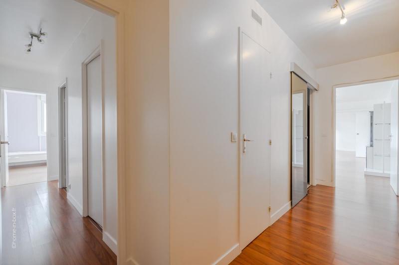 Appartement - 77 m² - 4 pièces